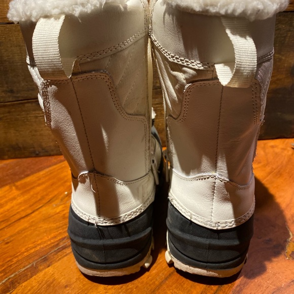 Thermolite girls white winter boots size 2 - Picture 6 of 6